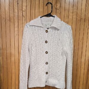 L.L. Bean Women's Cream Cable Knit Sweater Size XS
